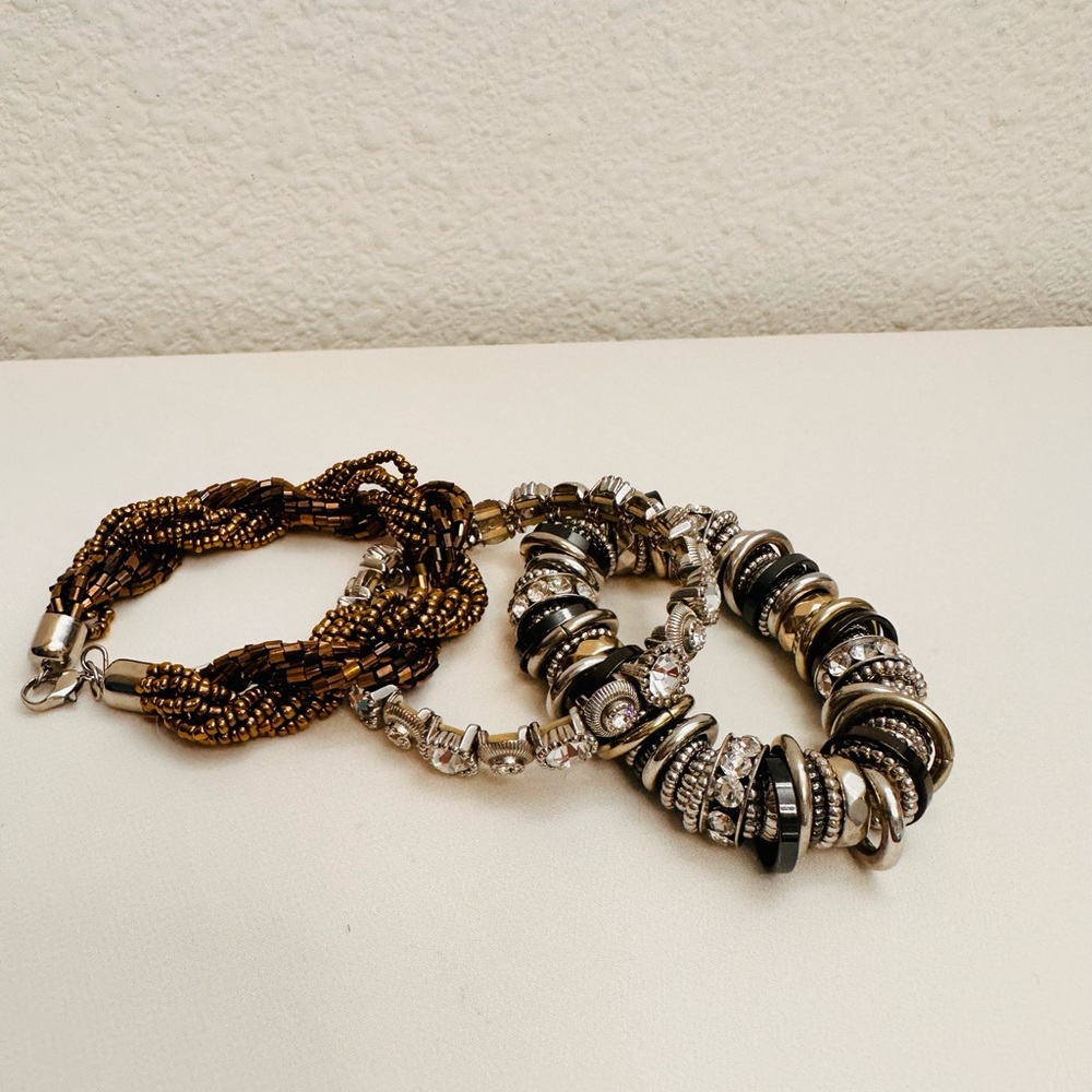 Women’s Bracelet Silver,black And Brown .‎